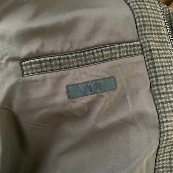 Uniqlo Single Collar Short Jacket | Checked Brown (Unisex) - Picture 10 of 13